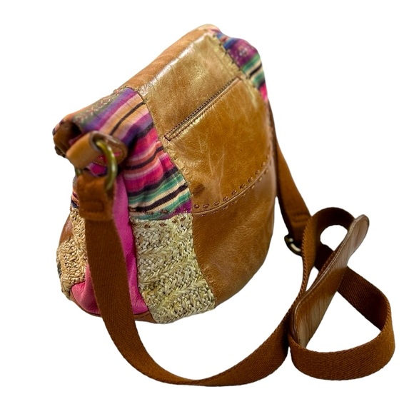 The Sak Deena Leather Boho Crossbody Fold Over Zip Bag - Picture 5 of 15